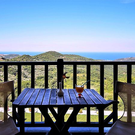Guesthouse Amanitis Caesarea Skiti Exterior photo