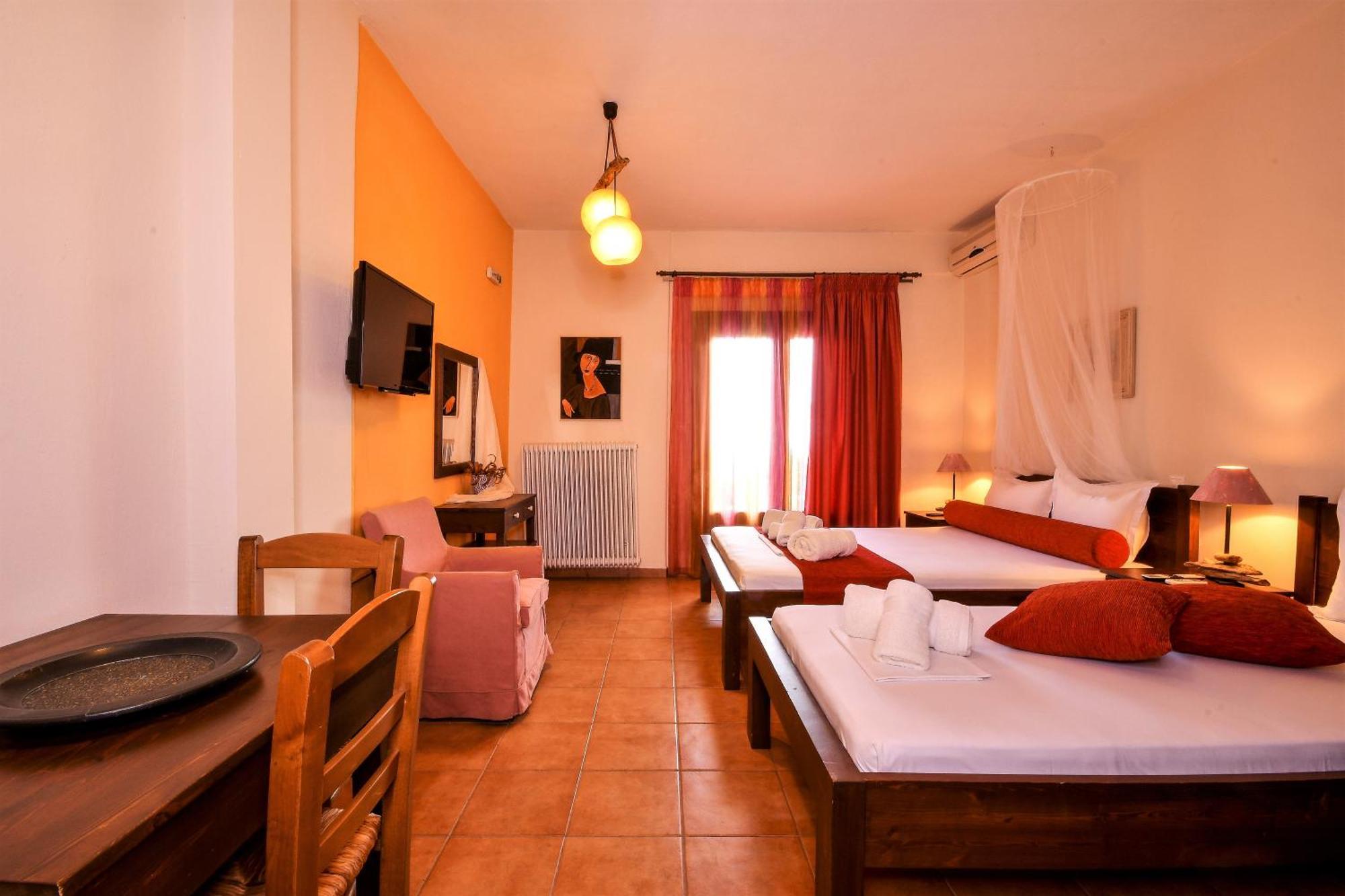 Guesthouse Amanitis Caesarea Skiti Exterior photo