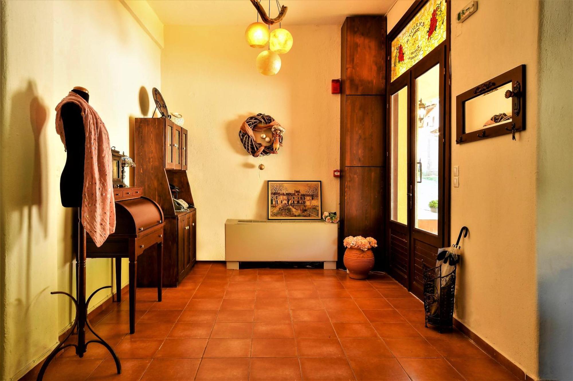 Guesthouse Amanitis Caesarea Skiti Exterior photo